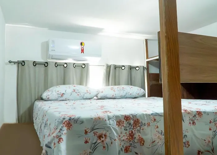 Apartamento Em Salvador, Barra Prox A Praia E Farol