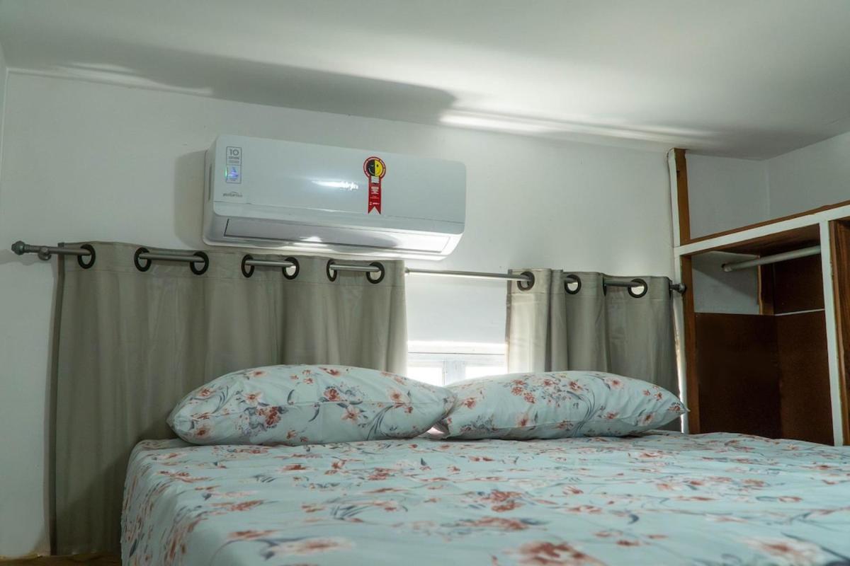 Em Salvador, Barra Prox A E Farol Salvador